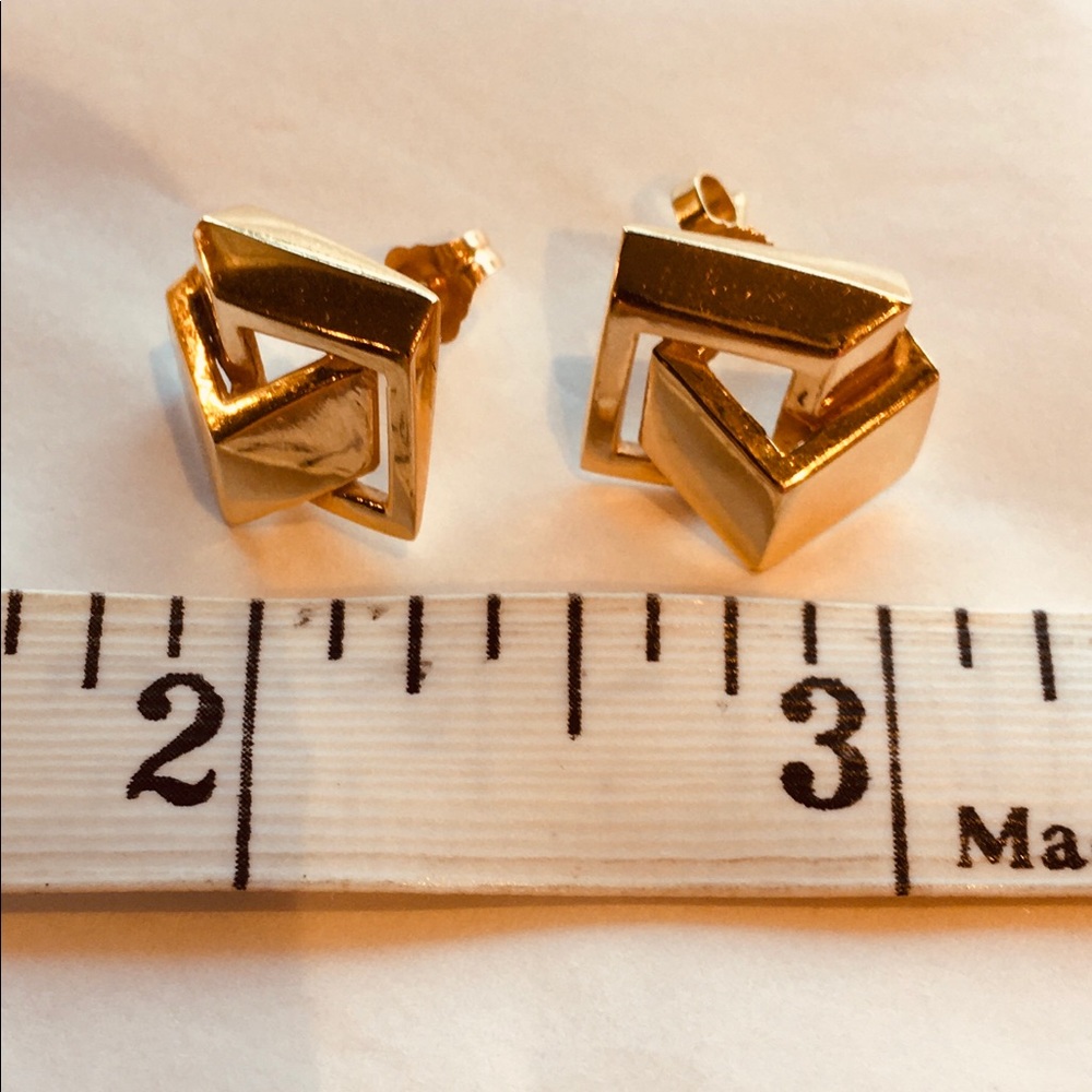 14K YELLOW GOLD EARRINGS